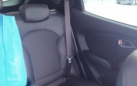 Hyundai ix35 I рестайлинг, 2015 год, 1 800 000 рублей, 2 фотография