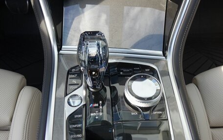 BMW 8 серия, 2022 год, 11 100 000 рублей, 8 фотография