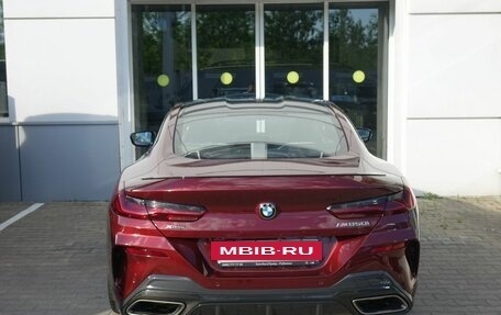 BMW 8 серия, 2022 год, 11 100 000 рублей, 5 фотография