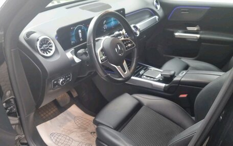 Mercedes-Benz GLB, 2021 год, 4 290 000 рублей, 6 фотография
