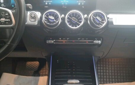 Mercedes-Benz GLB, 2021 год, 4 290 000 рублей, 10 фотография