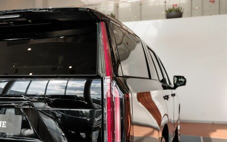 Cadillac Escalade V, 2025 год, 22 990 000 рублей, 10 фотография