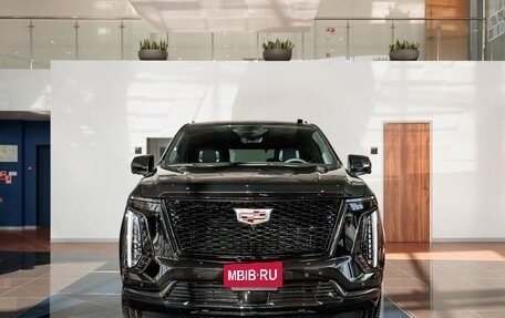 Cadillac Escalade V, 2025 год, 22 990 000 рублей, 3 фотография