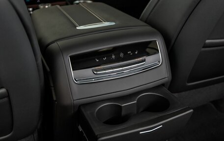 Cadillac Escalade V, 2025 год, 22 990 000 рублей, 24 фотография