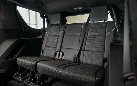 Cadillac Escalade V, 2025 год, 22 990 000 рублей, 28 фотография