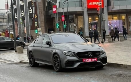 Mercedes-Benz E-Класс AMG, 2017 год, 8 300 000 рублей, 1 фотография