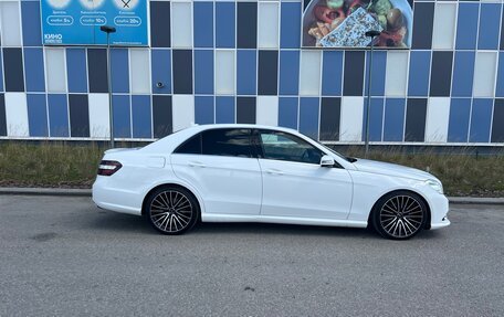 Mercedes-Benz E-Класс, 2012 год, 1 750 000 рублей, 1 фотография