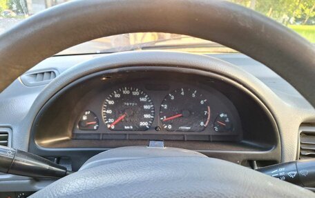 Suzuki Swift II, 2001 год, 249 000 рублей, 13 фотография