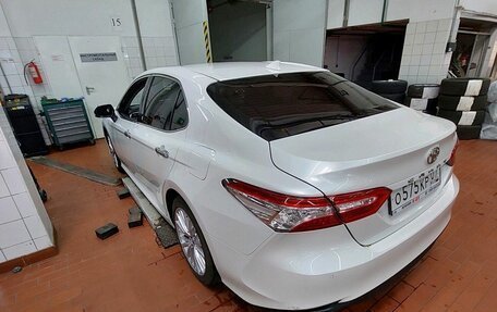 Toyota Camry, 2019 год, 2 647 000 рублей, 3 фотография