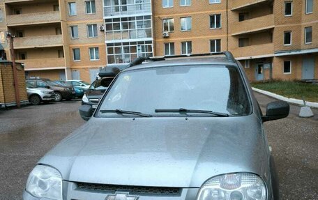 Chevrolet Niva I рестайлинг, 2013 год, 420 000 рублей, 5 фотография