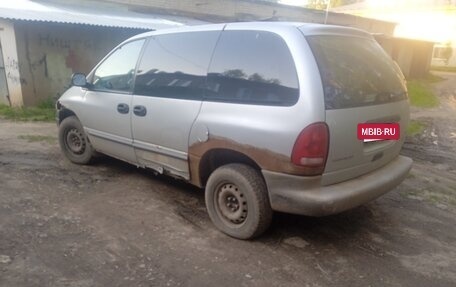 Dodge Caravan III, 2000 год, 180 000 рублей, 3 фотография