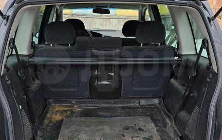 Opel Zafira A рестайлинг, 2004 год, 530 000 рублей, 5 фотография