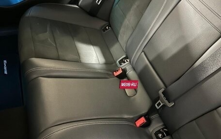 Mercedes-Benz E-Класс, 2019 год, 4 350 000 рублей, 7 фотография