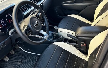 KIA Rio IV, 2019 год, 1 350 000 рублей, 10 фотография