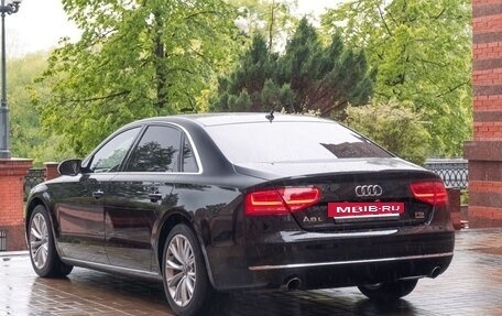 Audi A8, 2012 год, 2 550 000 рублей, 10 фотография