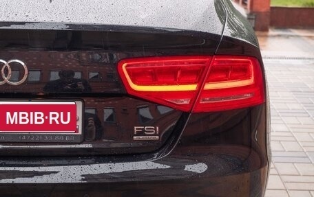 Audi A8, 2012 год, 2 550 000 рублей, 13 фотография