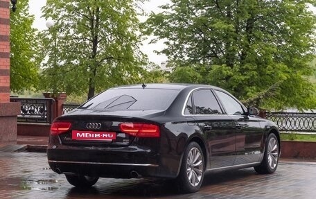 Audi A8, 2012 год, 2 550 000 рублей, 12 фотография