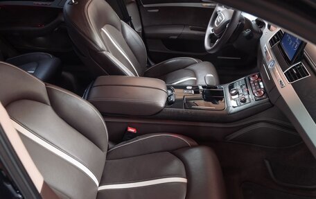 Audi A8, 2012 год, 2 550 000 рублей, 38 фотография