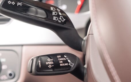 Audi A8, 2012 год, 2 550 000 рублей, 40 фотография