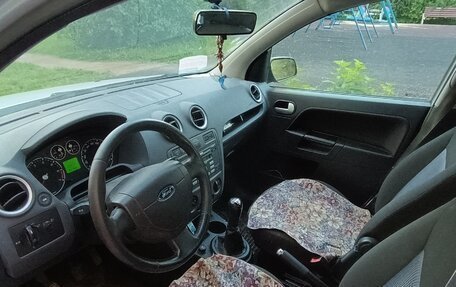 Ford Fusion I, 2006 год, 270 000 рублей, 11 фотография