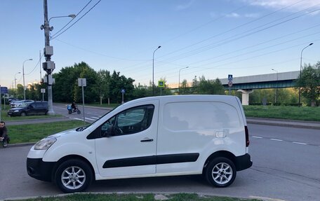 Peugeot Partner II рестайлинг 2, 2012 год, 520 000 рублей, 4 фотография