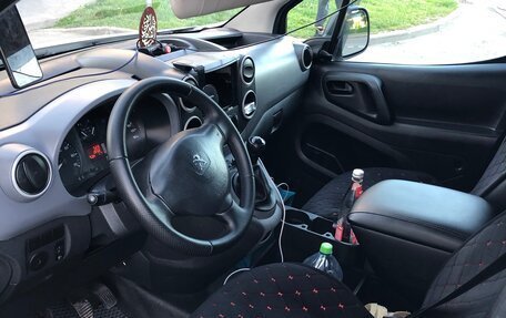 Peugeot Partner II рестайлинг 2, 2012 год, 520 000 рублей, 6 фотография