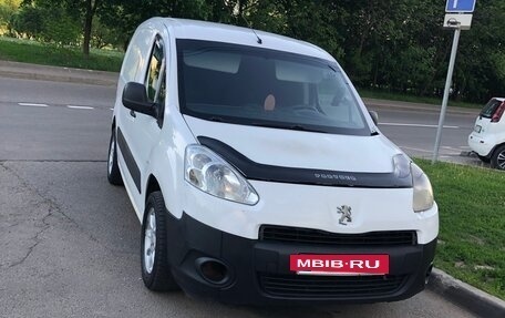 Peugeot Partner II рестайлинг 2, 2012 год, 520 000 рублей, 2 фотография