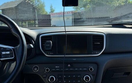 KIA Sportage IV рестайлинг, 2020 год, 2 100 000 рублей, 11 фотография