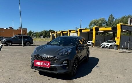KIA Sportage IV рестайлинг, 2020 год, 2 100 000 рублей, 6 фотография