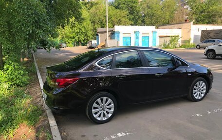 Opel Astra J, 2013 год, 1 520 000 рублей, 17 фотография
