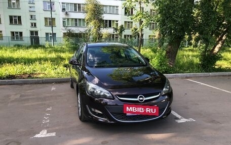 Opel Astra J, 2013 год, 1 520 000 рублей, 22 фотография