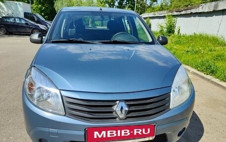 Renault Sandero I, 2011 год, 500 000 рублей, 3 фотография