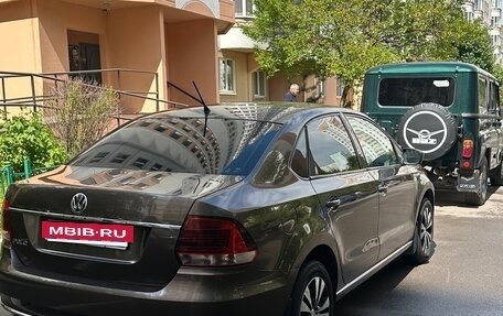 Volkswagen Polo VI (EU Market), 2015 год, 935 000 рублей, 3 фотография