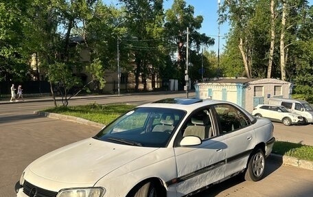 Opel Omega B, 1996 год, 150 000 рублей, 4 фотография