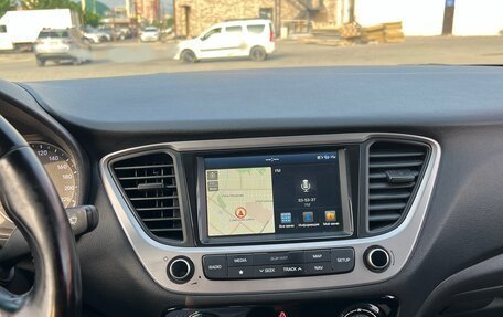Hyundai Solaris II рестайлинг, 2018 год, 1 320 000 рублей, 15 фотография
