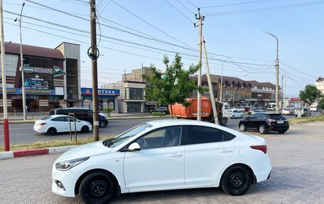 Hyundai Solaris II рестайлинг, 2018 год, 1 320 000 рублей, 8 фотография