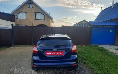 Ford Focus III, 2012 год, 800 000 рублей, 3 фотография