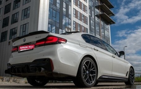 BMW 5 серия, 2019 год, 4 700 000 рублей, 6 фотография