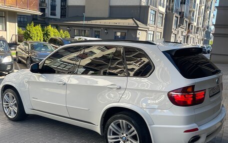 BMW X5, 2010 год, 2 400 000 рублей, 2 фотография