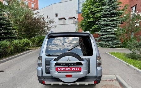 Mitsubishi Pajero IV, 2010 год, 2 120 000 рублей, 4 фотография