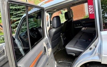 Mitsubishi Pajero IV, 2010 год, 2 120 000 рублей, 9 фотография