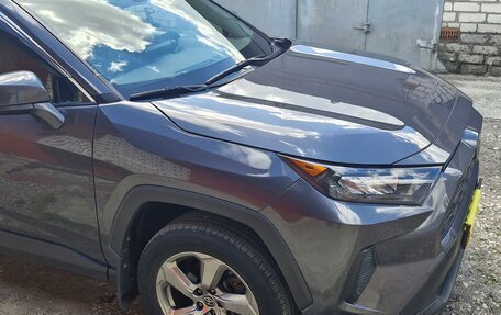 Toyota RAV4, 2019 год, 3 200 000 рублей, 16 фотография