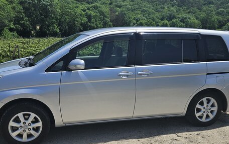 Toyota ISis I, 2009 год, 995 000 рублей, 9 фотография