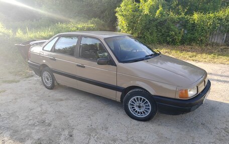 Volkswagen Passat B3, 1988 год, 135 000 рублей, 3 фотография