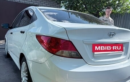 Hyundai Solaris II рестайлинг, 2014 год, 750 000 рублей, 5 фотография