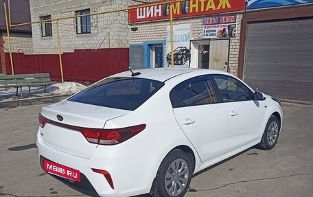 KIA Rio IV, 2018 год, 1 500 000 рублей, 5 фотография