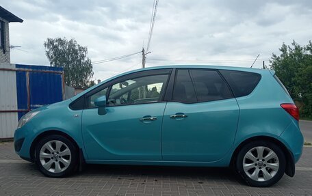 Opel Meriva, 2011 год, 809 000 рублей, 6 фотография