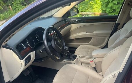 Skoda Superb III рестайлинг, 2012 год, 880 000 рублей, 8 фотография