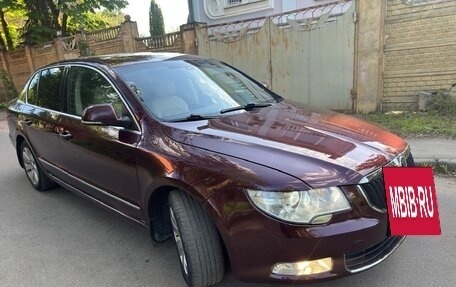 Skoda Superb III рестайлинг, 2012 год, 880 000 рублей, 2 фотография