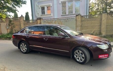 Skoda Superb III рестайлинг, 2012 год, 880 000 рублей, 3 фотография